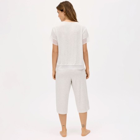 Pijama de Suave Viscosa Pantalón Capri Ysabel Mora