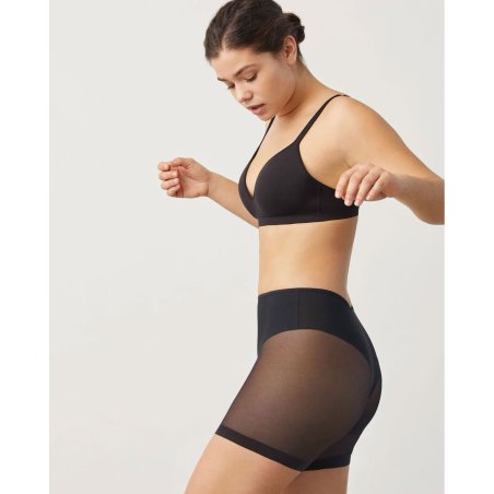 Ysabel Mora Faja reductora invisible corte láser antirroce