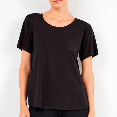 Camiseta Gisela deportiva de manga corta con acabado termofusionado