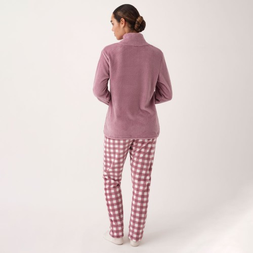 Pijama Promise Polar cuello cruzado...